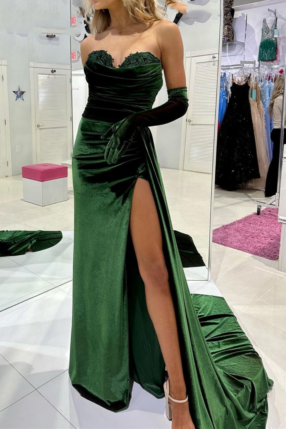 Weitese Stylish Mermaid Sweetheart Dark Green Velvet Prom Dress with Split Front